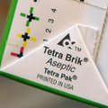 底面にある「Tetra Pak」マーク