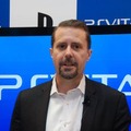 PlayStationVita、渋谷のカウントダウンイベントではSCEハウス社長・平井会長が訪れ本体を手渡し  