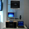 　CEATEC JAPAN 2006のパイオニアブースでは、カーオーディオやカーナビなどクルマ関連の製品が多く並べられている。