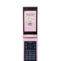 「docomo STYLE series F-06D Girls’」