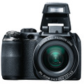 「FinePix S4500」ブラック（ストロボ撮影時）