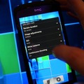 【MWC 2012 Vol.43（動画）】高速連写、HD動画、F2.0レンズ……HTC One カメラ性能をチェック