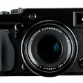 レンズを装着した「FUJIFILM X-Pro1」本体（レンズは別売）