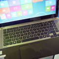 東芝のUltrabook「Satellite U845W」