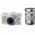 「OLYMPUS PEN mini E-PM2ダブルズームキット」ホワイト