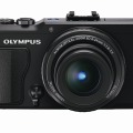 「OLYMPUS STYLUS XZ-2」前面