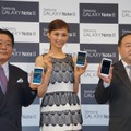 写真左から、サムスン電子ジャパン石井専務、押切さん、サムスン電子ジャパン趙洪植代表取締役