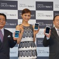 写真左から、サムスン電子ジャパン石井圭介専務、押切もえさん、趙洪植CEO