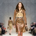 【2013-14年秋冬コレクション】バーバリー プローサム （BURBERRY PRORSUM）