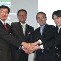 左から、大森Zinga社長、橋本日本ベリサイン社長、椿インデックス・ホールディングス社長、札辻サイボウズ執行役員