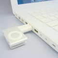 第2世代iPod ShuffleおよびPCとの接続例