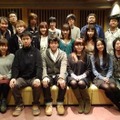 アフレコ集合写真(C)オケアノス/「翠星のガルガンティア」製作委員会