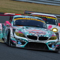 GT300開幕戦の2位はBMW Z4だった。写真：GTA