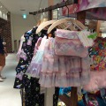 洋服は親子おそろいのデザイン