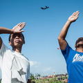 巨大なサメの凧も登場……Bali Kite Festival