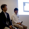 左より、マルニ木工の椅子「HIROSHIMA」をデザインしたプロダクトデザイナー深澤直人氏と「ミナペルホネン」のファッションデザイナ－皆川明氏