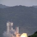 イプシロンロケットの打上げに成功…衛星も正常に分離