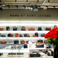 地下1階MARC BY MARC JACOBS MENS