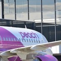 MARIKO JET初フライト到着（成田空港、10月27日）