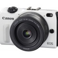 キヤノン「EOS M2」