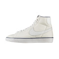 「A.P.C. + NIKE」NIKE BLAZER MID VNTG