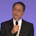 KDDIの田中孝司社長（au2013年冬モデルの発表会にて）