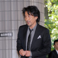 　「第20回東京国際映画祭」最終日の28日、クロージングセレモニーの会場となった渋谷のBunkamuraオーチャード・ホール前にはレッドカーペットが敷き詰められ、各国から集まった映画人たちが続々と来場した。