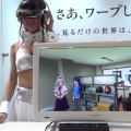 体験者が視聴中の映像を表示するデモ用のディスプレイを用意