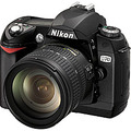 　ニコンは29日、同社デジタル一眼レフカメラ「D70」用のファームウェア（A/B）をバージョンアップし、ダウンロードサービスを開始した。