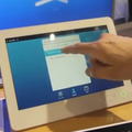 専用タブレットで操作