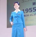 ANA、今冬着用開始する客室乗務員の新制服と歴代制服を披露