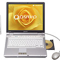 　東芝は22日、TVとDVD、ノートPCを融合したAVノートPC専用の新ブランド「Qosmio（コスミオ）」を発表した。Qosmioブランドの第1弾として、「dynabook Qosmio E10」シリーズ3製品を8月6日から順次発売する。