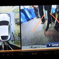 リアカメラの映像と俯瞰の同時表示