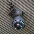 設置後にリモコンでカメラの向きやズームを調整できるドームカメラは工場内の監視に最適といえる。