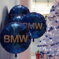 東京・六本木ヒルズカフェ/スペースに期間限定オープンする「The Blue Christmas Cafe by BMW」