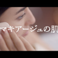 資生堂「マキアージュドラマティックパウダリーUV」 「できちゃったファンデ」篇での長谷川潤