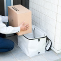 使用時は高さ32cm，折りたたみ時は12cmに収納できる。中規模までの大きさの荷物であれば不在時に受領できるため、サイズ的にも通販利用などに最適といえるだろう（画像はプレスリリースより）
