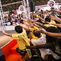 はるな愛、パリの「JAPAN EXPO」でエアーあやや披露