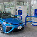 トヨタ MIRAI と水素ステーション