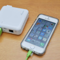 iPhoneを充電。急速充電にも対応する