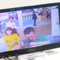 「防犯自販機」で撮影した実際の映像。ネットワークカメラなので映像の遠隔監視も可能だ（撮影：編集部）