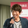 ロンドンブーツ1号2号・田村淳【写真：竹内みちまろ】