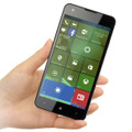 OSにWindows 10 Mobileを搭載した「MADOSMA Q501A」