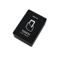 「Akerun Touch」の販売価格は5,000円（税別）。単三形乾電池2本を利用し、Akerun直販サイトで販売される。iOS8、Android4.4以降のスマートフォンに対応（画像はプレスリリースより）