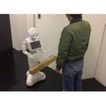 『Pepper Job Training ペッパー ジョブ トレーニング』のワンシーン