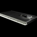さすがに手が出ない……。150万円の高級スマホ！ 世界最高水準のセキュリティ性能を搭載