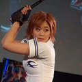 稲村亜美「鉄拳」コスプレ姿で“神スイング”を披露！