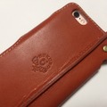【男のモテケース Vol.5】利き手に合わせてチョイスも。なめらかな本革の手帳型iPhoneケース
