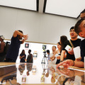 ニューヨークのワールドトレードセンターにオープンしたApple Store（C）Getty Images