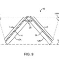 iPhone 8で採用？Appleが折りたたみスマホに関する新特許取得